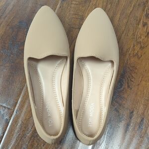 TOP Moda Women's Beige Loafers